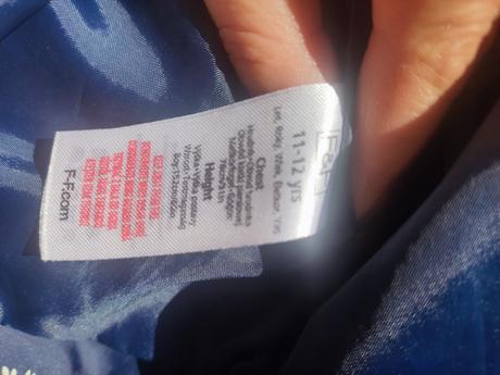 Sustiakova bunda, f&f,152