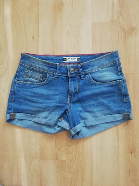 Kraťasy, šortky, terranova,xs