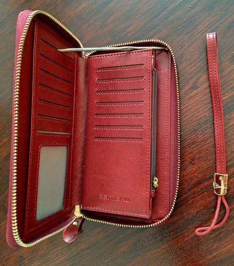 Dámska peňaženka,