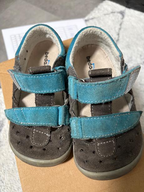 Sandálky beda, beda,26