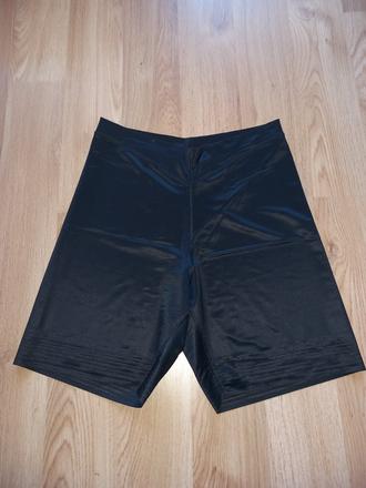 Sťahovacie šortky triumph 40/m/l, m