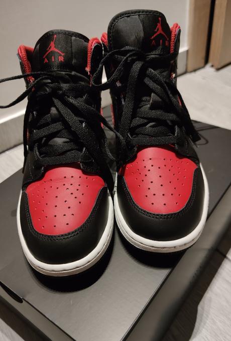 Originálne tenisky jordan air 1mid ako nové, air jordan,39