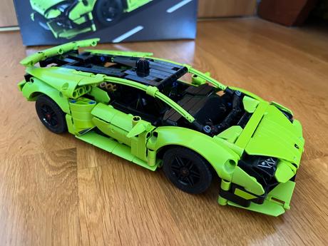 Lego technic 42161 lamborghini huracan, 