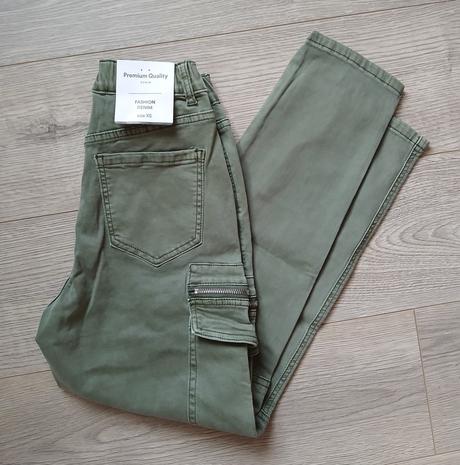 Kapsacove nohavice, s