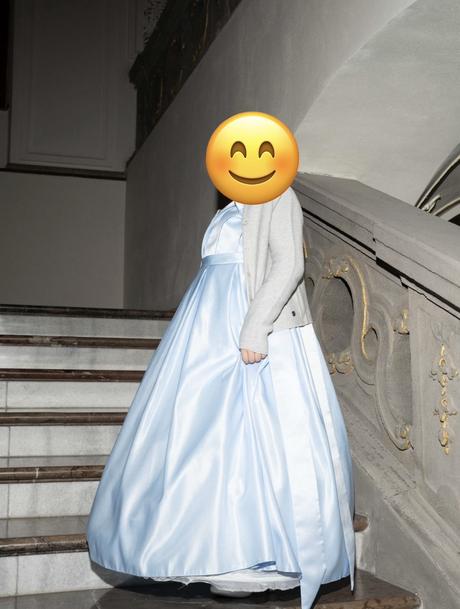 Šaty pre družičku, 152