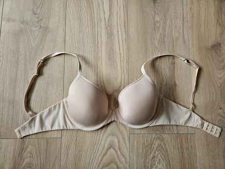 Tričková podprsenka triumph body make-up essential, triumph,70d