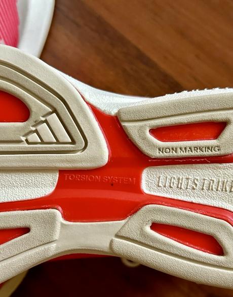 Dámske tenisky zn.adidas performance č.40, adidas,40