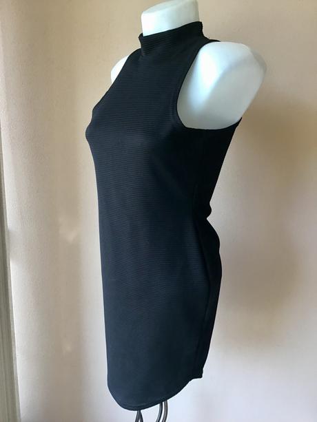 Pružne upletove šatičky boohoo /3e, 38