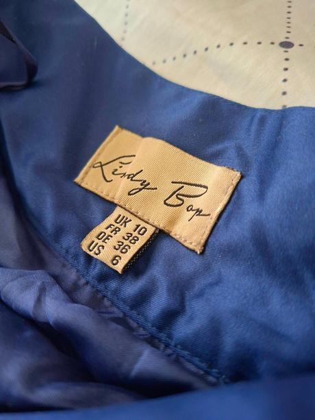 Krásna a pohodlná sukňa 36/38, lindy bop,m