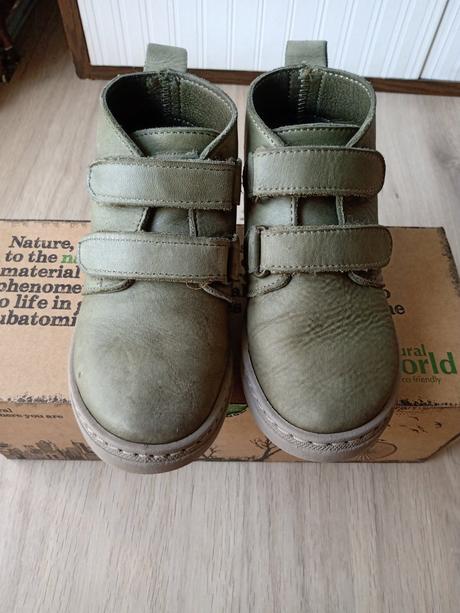 Prechodné topánočky zn. natural world, 28