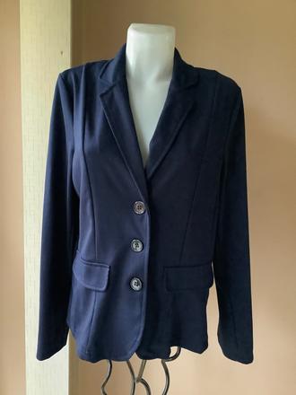 Upletove sako janina/777, 42