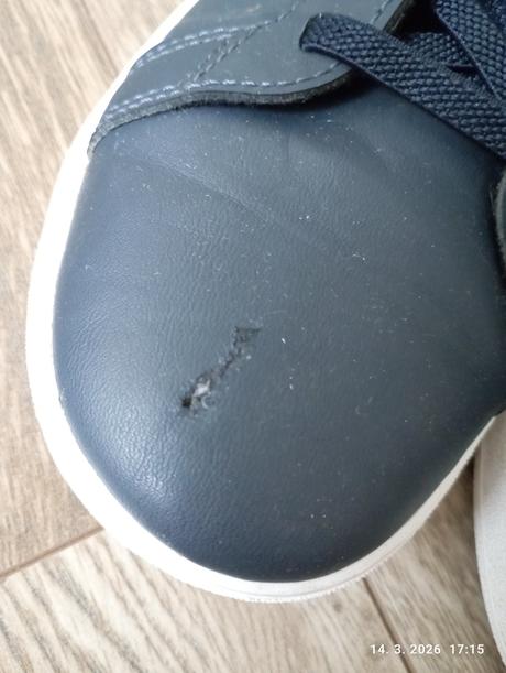 Tenisky biele + modré (už s poštovným), adidas,37