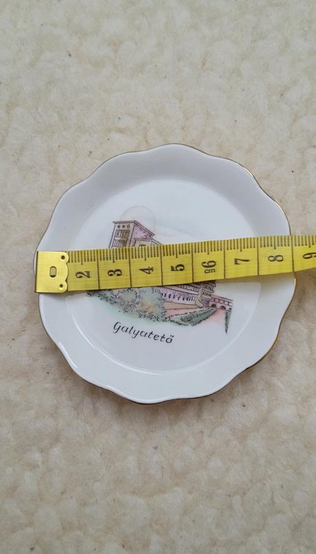 Porcelánový tanierik, 