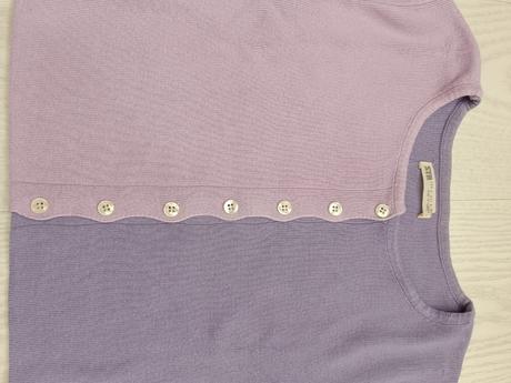 Bledofialovy svetrík s gombíkmi, s