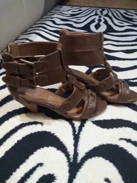 Sandále, 36