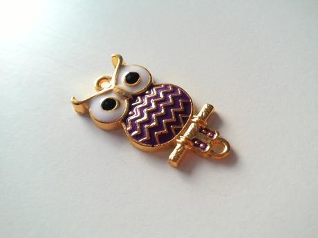 Medzikus sovčika fialová, 