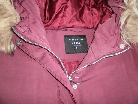 Hrubá bunda s kapucňou, gate,38