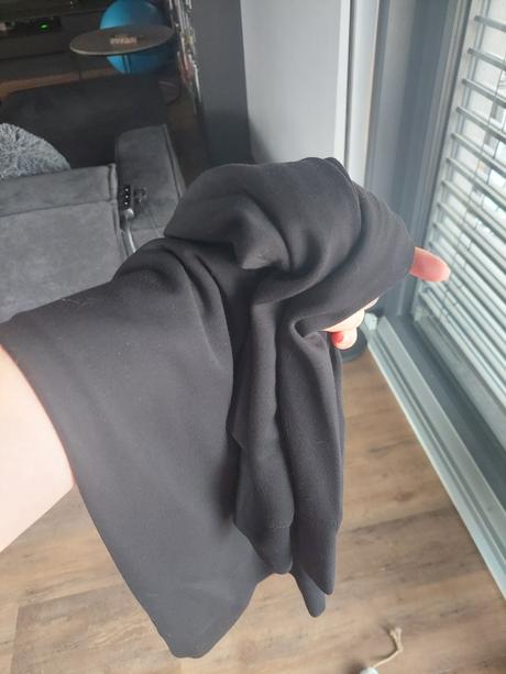 Cierna dlhsia mikina, f&f,42