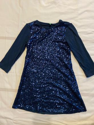 Trblietavé šaty, benetton,134