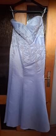 Spoločenské šaty, 42