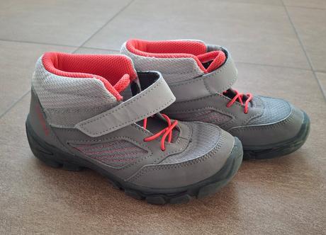 Turistické topánky, quechua,32