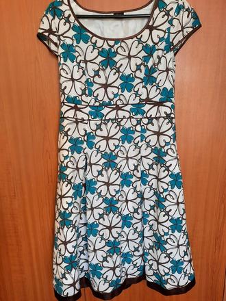 Smaragdové kvetované šaty, gate,m