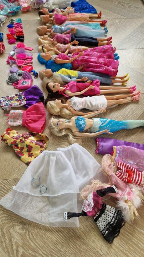 Bábiky barbie, 