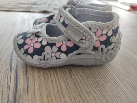 Papučky pre dievčatko viggami, 20