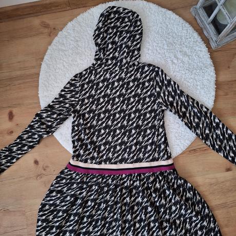 Nenosené šatičky, coccodrillo,158