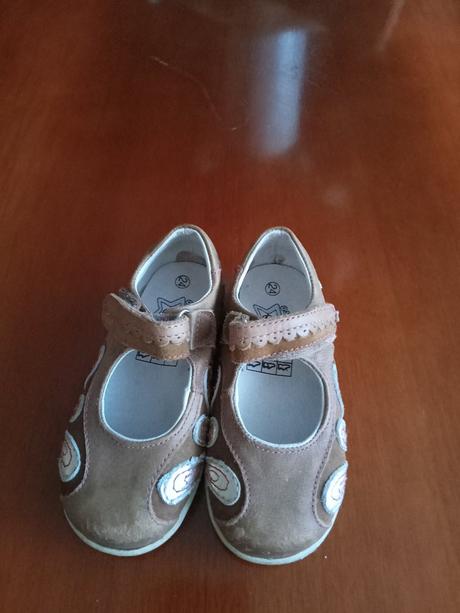 Prekrásne topánočky., 24