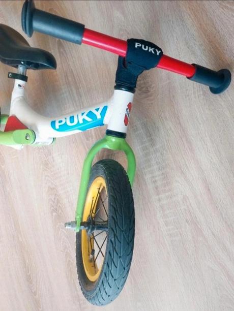 Odľahčené odrážadlo puky lr ride s blatníkom, puky