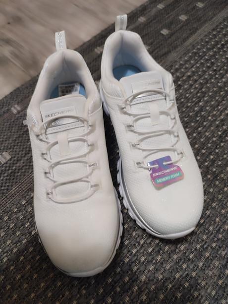 Tenisky 37 cena s poštovným, 37