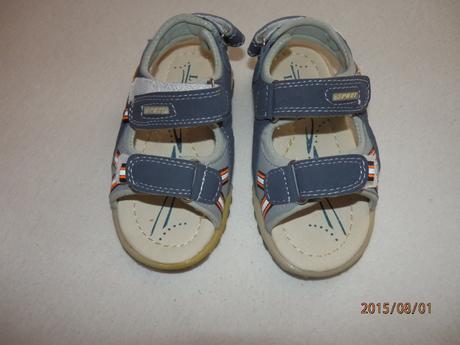 Sandálky, 25
