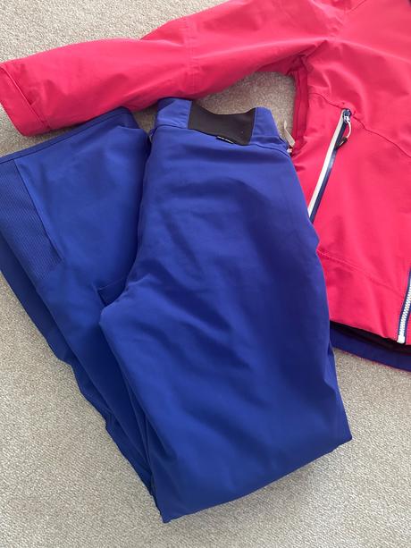 Lyžiarska bunda, oteplováky millet veľ.xs, xs