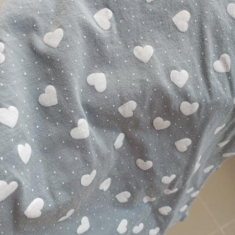 Tričko so srdiečkami, sinsay,134