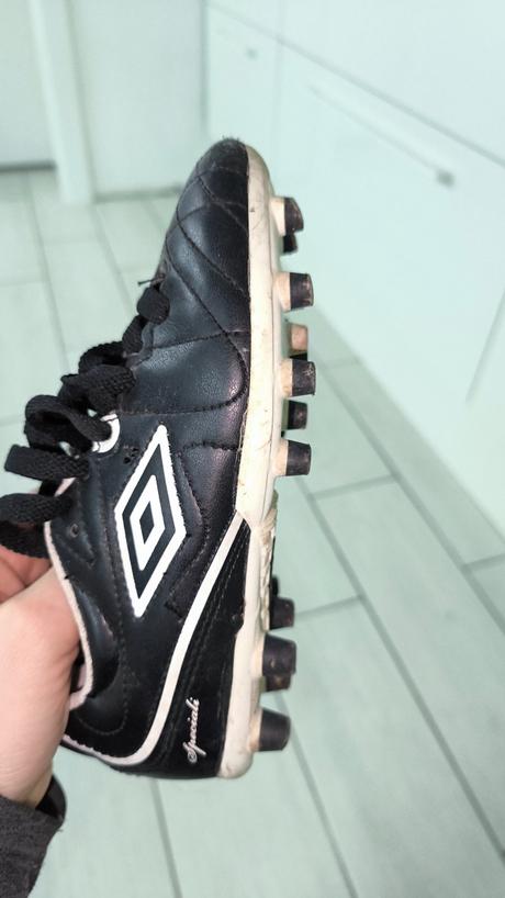 Kopačky umbro v. 30, 30