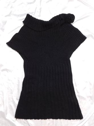 Pekny pleteny predlzeny pulover/vesta, 36