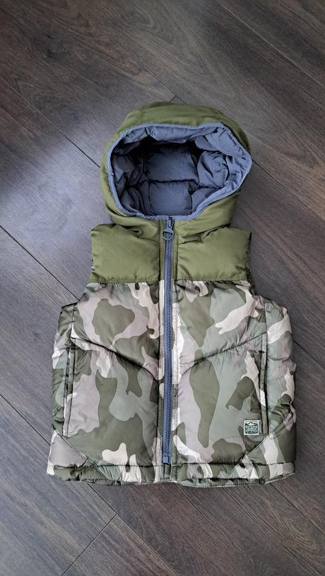 Maskacova vesta, zara,104