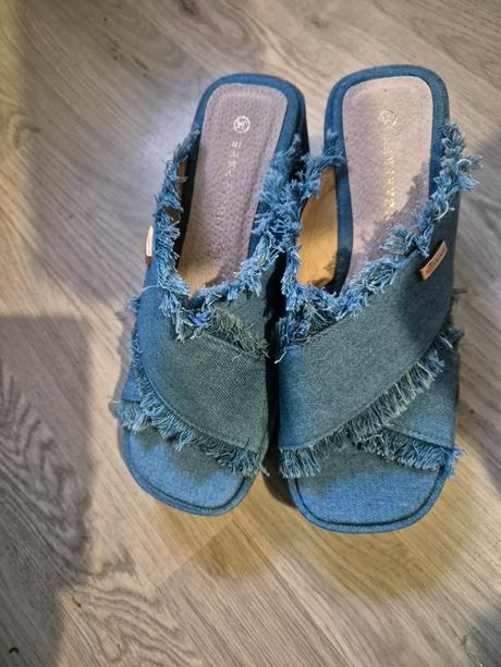 Dámske riflove drevaky, 36