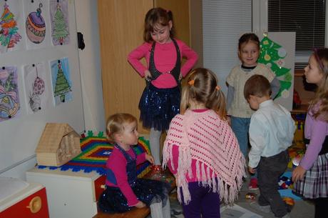 Slávnostná vestička na 3 až 4 roky betty fly., 104