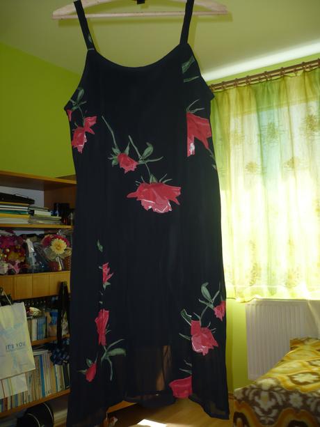 Šaty s kvietkami, xl