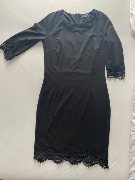 Šaty s čipkou, gate,38