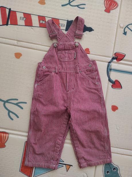 Nohavice na traky pásikavé, 92