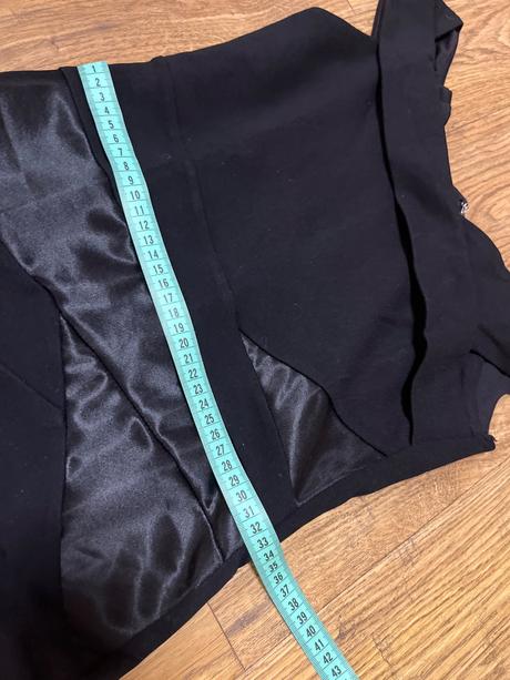 Púzdrové šaty, next,38