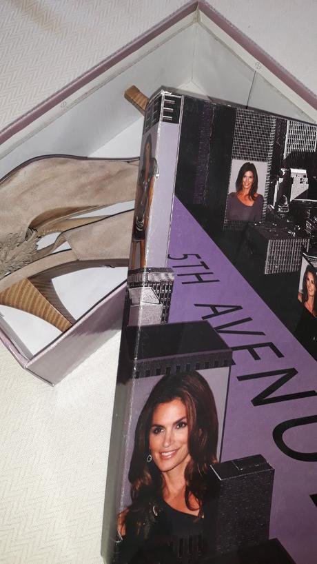 Kožené lodičky z kolekcie cindy crawford, 41