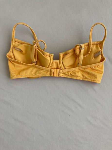 Plavkova podprsenka, xs