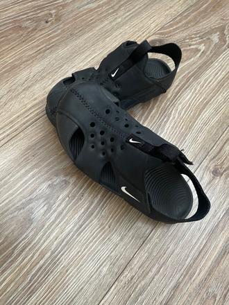 Sandálky, nike,28