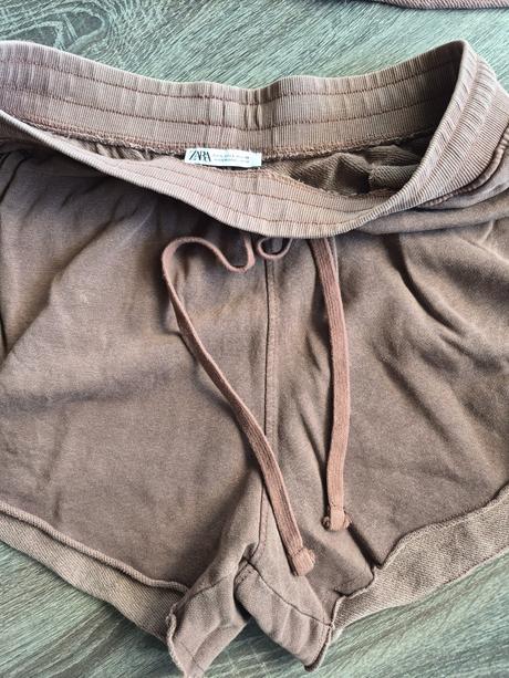 Zara suprava, zara,l