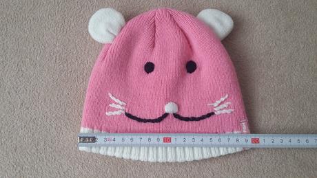 Mačacia čiapka, 74