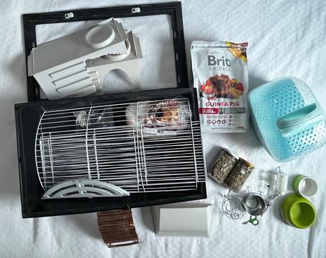 Klietka pre morča s príslušenstvom a krmivom, 